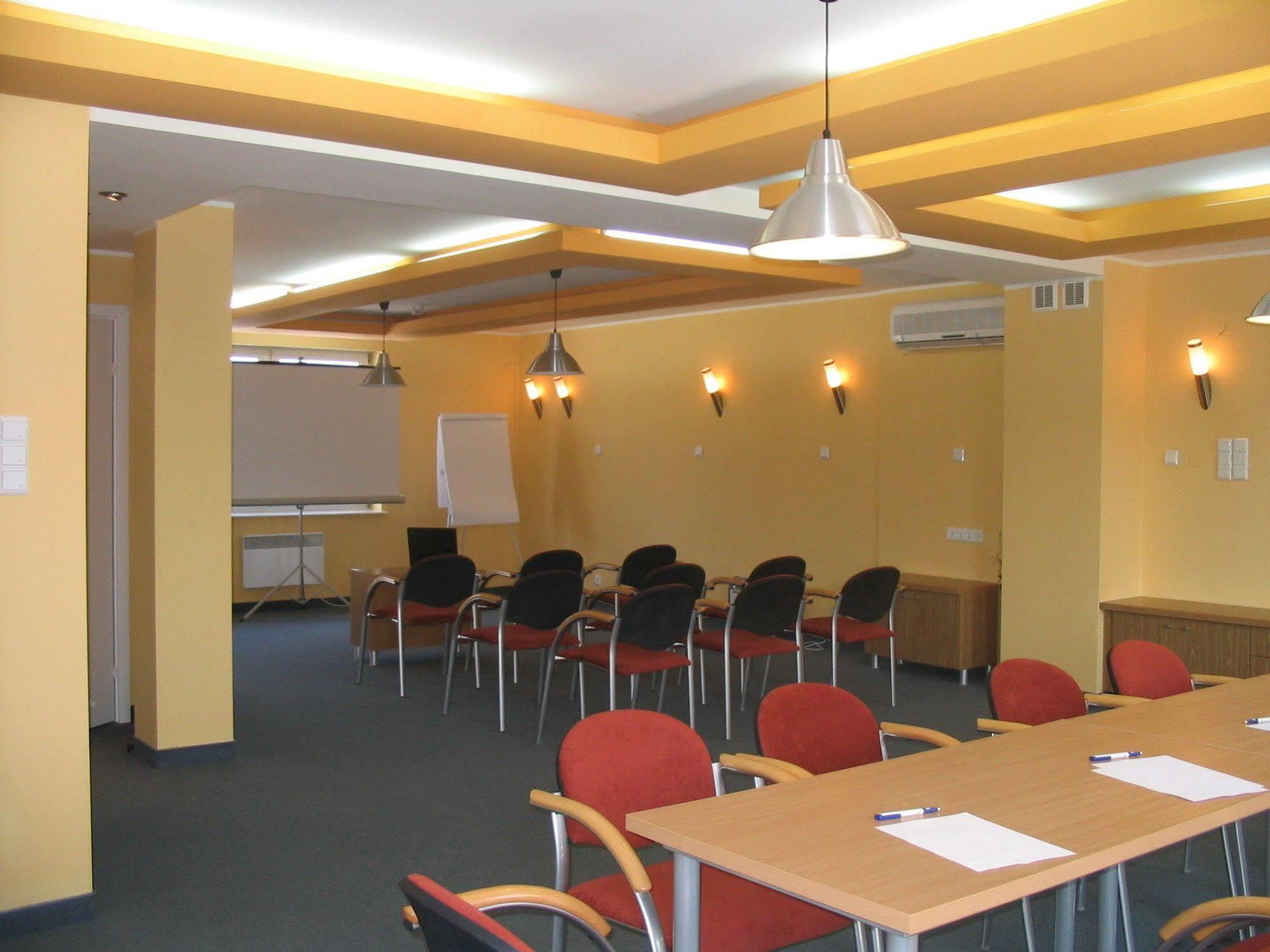 Warsaw Apartments Magnolie Business bild